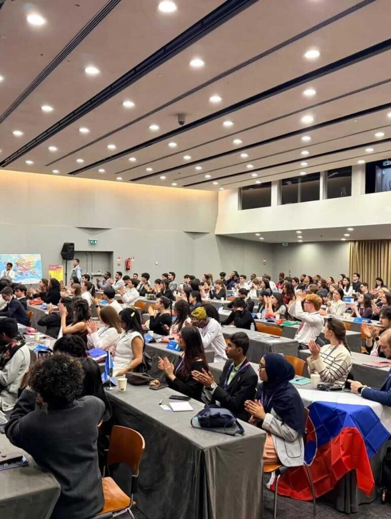 Warmest congratulations to Anjana Nawarathne for bringing international glory to our University! 🎓🌍✨